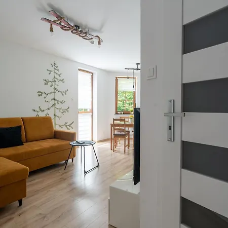 Strumykowy Zakatek - W Centrum Z Prywatnym Parkingiem - Space شقة كارباش