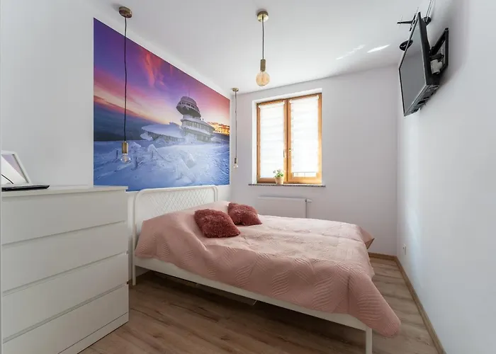 Apartmán Strumykowy Zakatek - W Centrum Z Prywatnym Parkingiem - Space Karpacz