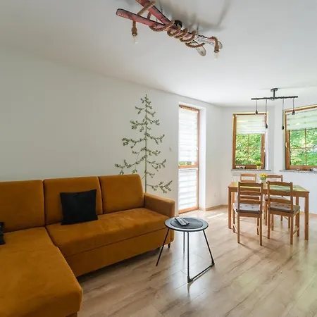 Strumykowy Zakatek - W Centrum Z Prywatnym Parkingiem - Space 카르파츠